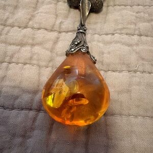 Elegant Amber Teardrop Pendant Necklace